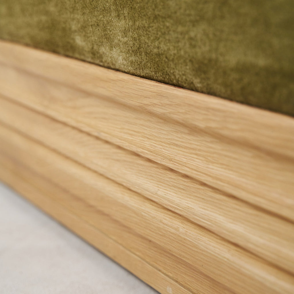 Architektonischer Woll-Mohair-Ottomane