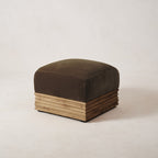 Architektonischer Woll-Mohair-Pouf