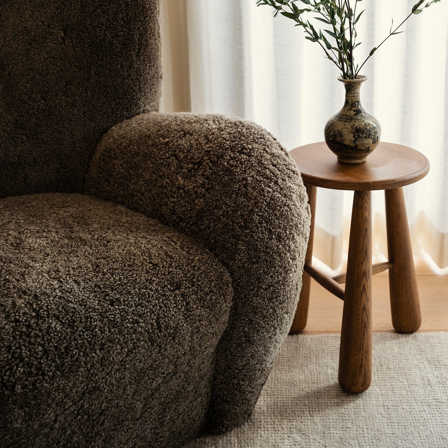 Drehbarer Loungesessel – Taupefarbenes Shearling